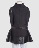 HAUTE - Capes