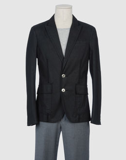 Andrew Mackenzie   Vestes