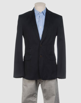 Closed Vestes