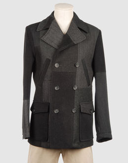 D&G - MANTEAUX - Manteaux courts - sur YOOX.COM-Modèle trench Flanelle Toile 4 boutons Petite poche double Deux poches avant Manches longues Poignets avec boutons Fente dans le dos Intérieur doublé Deux poches internes Toile Flanelle Tissé 65% laine vierge, 20% PA, 5% polyester, 5% laine, 5% cachemire