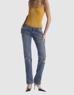 WRANGLER - JEANS - Pantalons jeans sur YOOX.COM