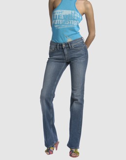DIESEL - JEANS - Pantalons jeans - SUR YOOX.COM