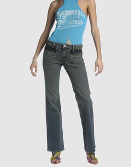 DIESEL - JEANS - Pantalons jeans - SUR YOOX.COM