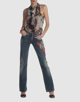 MOSCHINO JEANS - Women - DENIM - Jeans on YOOX.COM