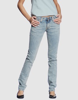 NUDIE JEANS JEANS Pantaloni jeans su YOOX.COM