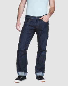 LJD MARITHE FRANCOIS GIRBAUD JEANS Pantaloni jeans su YOOX.COM