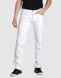 NEIL BARRETT JEANS Pantaloni jeans su YOOX.COM