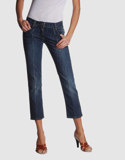 MOSCHINO JEANS JEANS Pantaloni jeans su YOOX.COM