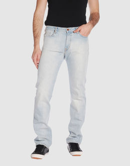 Confronta prezzi J. lindeberg jeans pantaloni jeans su yoox.com
