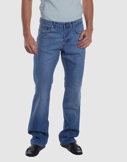 DKNY JEANS JEANS Pantaloni jeans su YOOX.COM