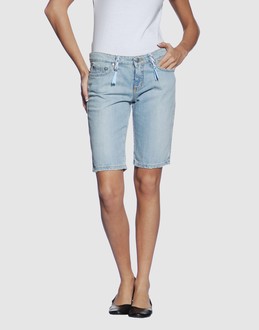 BLUMARINE JEANS JEANS Pantaloni jeans su YOOX.COM