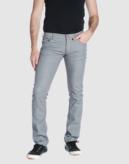 Confronta prezzi Master coat jeans pantaloni jeans su yoox.com