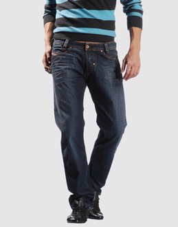 DIESEL JEANS Pantaloni jeans su YOOX.COM