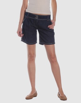 Confronta prezzi Mary jane jeans pantaloni jeans su yoox.com