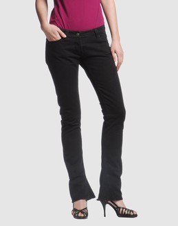 BAD SPIRIT JEANS Pantaloni jeans su YOOX.COM
