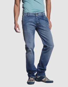 DIESEL JEANS Pantaloni jeans su YOOX.COM