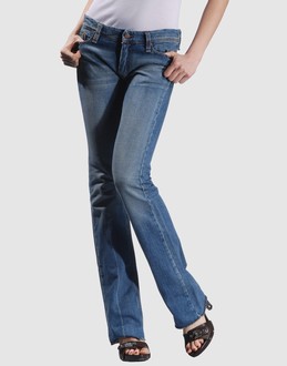 GOLDEN GOOSE JEANS Pantaloni jeans su YOOX.COM