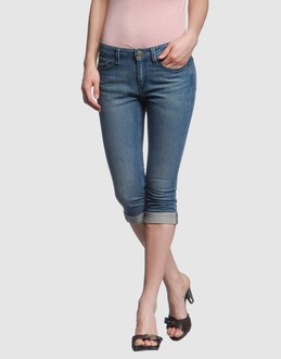 MARC BY MARC JACOBS JEANS Pantaloni jeans su YOOXCOM MARC BY MARC JACOBS JEANS Pantaloni jeans su YOOXCOM