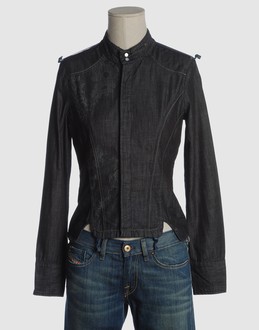 Confronta prezzi Diesel jeans capispalla jeans su yoox.com