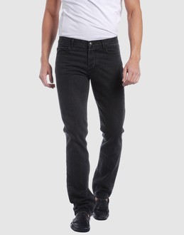 SURFACE TO AIR JEANS Pantaloni jeans su YOOX.COM