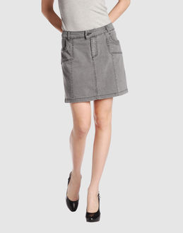 Surface to air jeans  jupes jeans