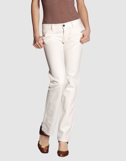 Confronta prezzi Surface to air jeans pantaloni jeans su yoox.com