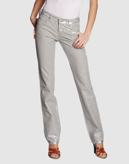 CNC COSTUME NATIONAL JEANS Pantaloni jeans su YOOX.COM