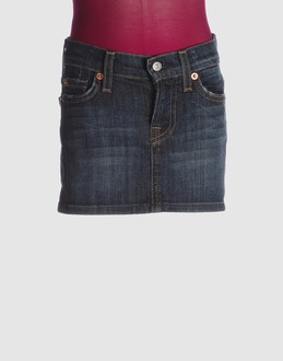 7 FOR ALL MANKIND JEANS Jupes jeans sur YOOXCOM