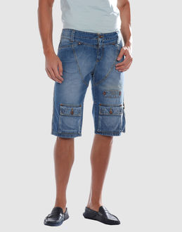 Confronta prezzi M-a-d jeans pantaloni jeans su yoox.com