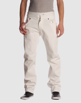 VIKTOR & ROLF JEANS Pantaloni jeans su YOOX.COM