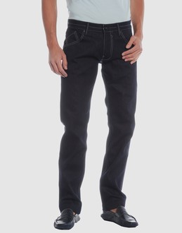 Confronta prezzi Combo jeans pantaloni jeans su yoox.com