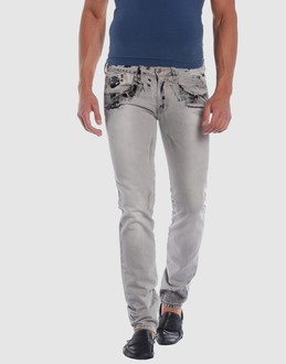 EXTE JEANS Pantaloni jeans su YOOX.COM