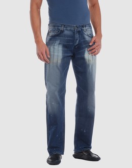 BURBERRY - JEANS  - Pantalons jeans - sur YOOX.COM
