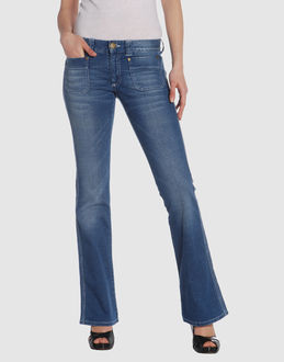 BURBERRY - JEANS  - Pantalons jeans - sur YOOX.COM
