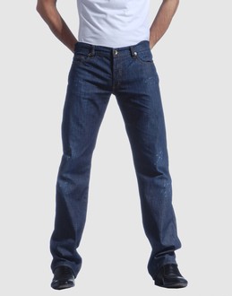 MOSCHINO JEANS JEANS Pantaloni jeans su YOOX.COM