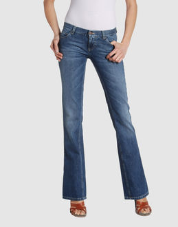 GILLI JEANS Pantaloni jeans su YOOXCOM GILLI JEANS Pantaloni jeans su YOOXCOM