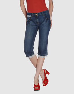 Denim cotton - Broderie anglaise - Belt loops - Button, zip fly closure - Five pockets - Rear logo - Studs - Contrast stitched detailing -
