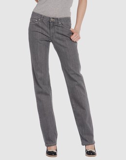 MARC BY MARC JACOBS JEANS Pantaloni jeans su YOOX.COM