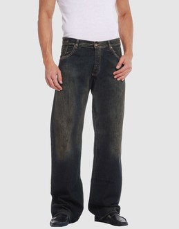 ARMANI JEANS JEANS Pantaloni jeans su YOOX.COM