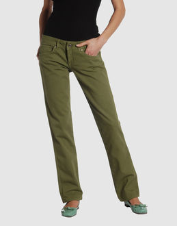 ROY ROGERS JEANS Pantaloni jeans su YOOX.COM