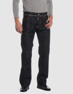 Confronta prezzi Dsquared2 jeans pantaloni jeans su yoox.com