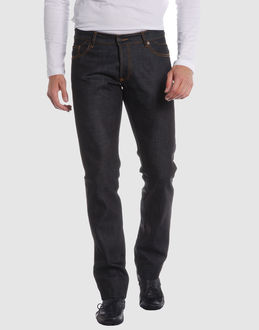 Confronta prezzi Haute jeans pantaloni jeans su yoox.com