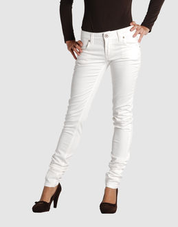 Confronta prezzi Brian dales jeans pantaloni jeans su yoox.com