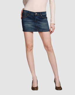 Confronta prezzi Fornarina jeans gonne jeans su yoox.com