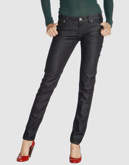 Confronta prezzi Brian dales jeans pantaloni jeans su yoox.com