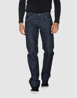 Confronta prezzi Cnc costume national jeans pantaloni jeans su yoox.com
