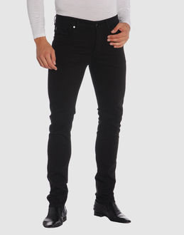 Confronta prezzi Raf by raf simons jeans pantaloni jeans su yoox.com