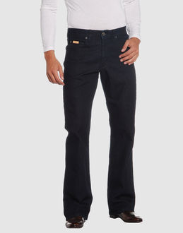 Confronta prezzi Armani collezioni jeans pantaloni jeans su yoox.com