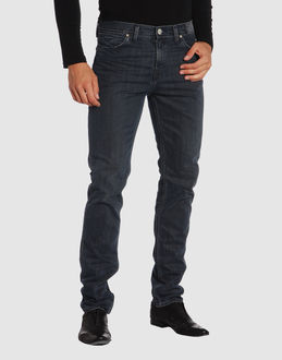 Confronta prezzi Levi strauss jeans pantaloni jeans su yoox.com
