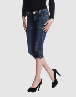Confronta prezzi D&g jeans pantaloni jeans su yoox.com